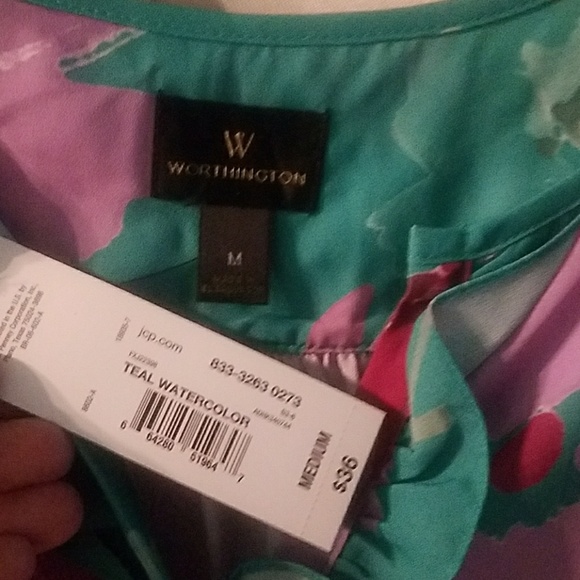 Vibrant Spring blouse - Picture 3 of 3